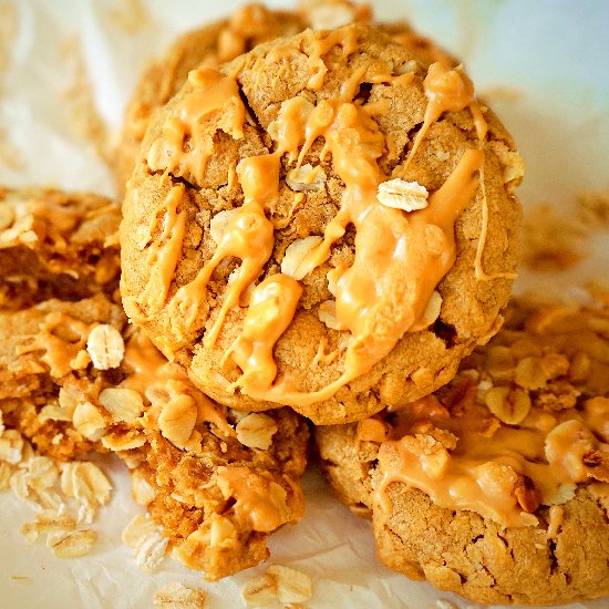 Peanut Butter and Oat Cookies