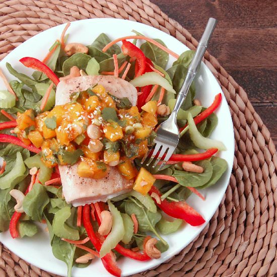 Mahi Mahi Salad with Mango Salsa