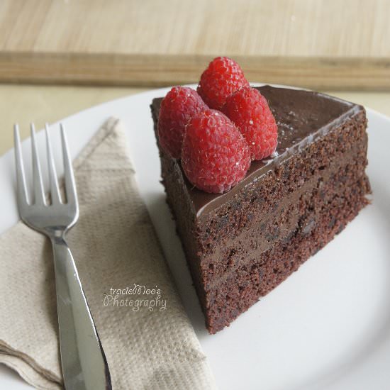 Chocolate Ganache Layer Cake