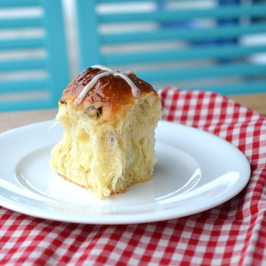 Rum Raisin Hot Cross Buns