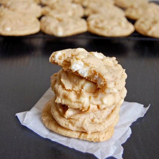 GF White Chocolate Vanilla Cookies