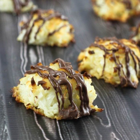 Almond Joy Macaroons