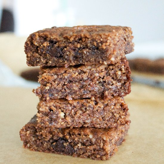 Healthy Chocolate Chip Cookie Bars