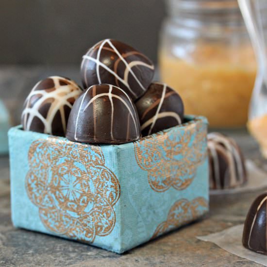 Caramelized White Chocolate Truffle