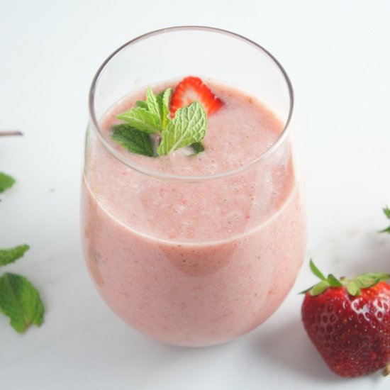 Strawberry Sunrise Smoothie