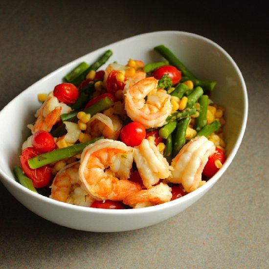 Poached Shrimp with Fresh Veggies