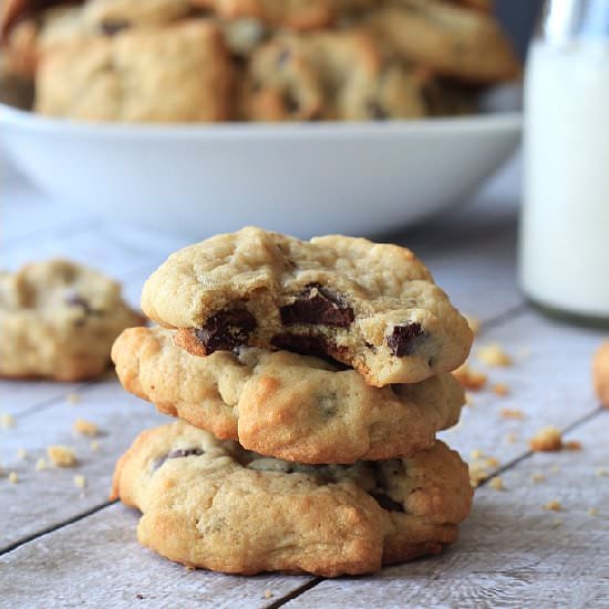 The Best Soft Chocolate Chip Cookie