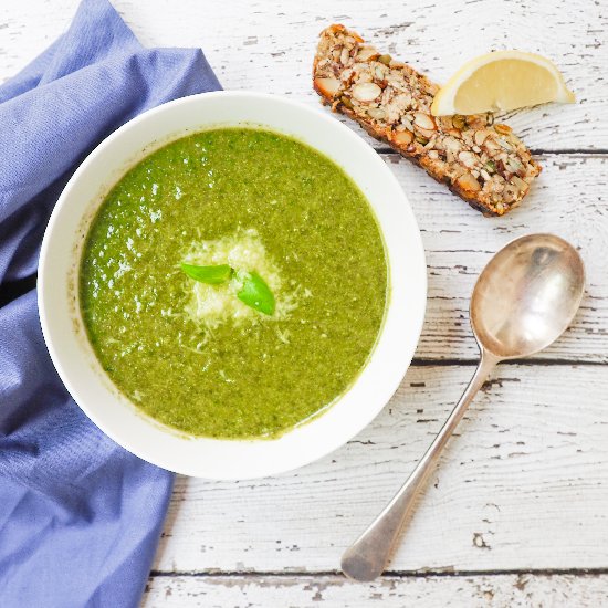 Kale, Broccoli & Spinach Pesto Soup