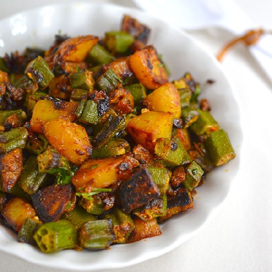 Aloo Bhindi Sabzi (Potato Okra Fry)