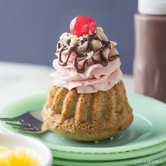 Banana Split Mini Bundt Cakes