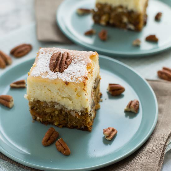 Carrot Cake Cheesecake Bars