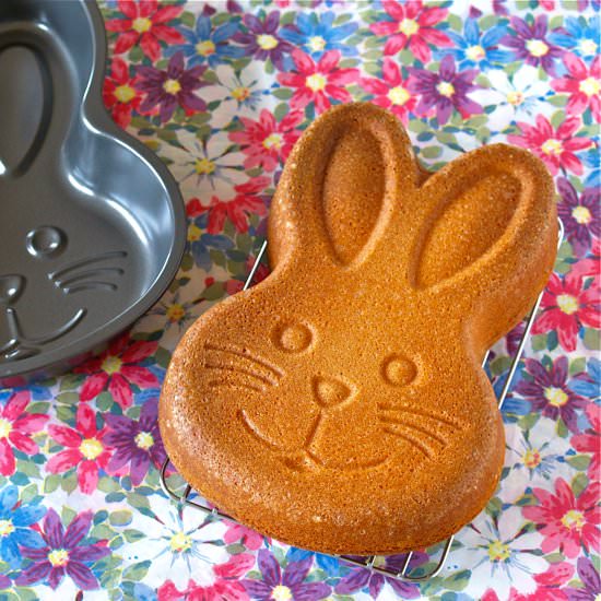 EASY Easter Bunny Butter Cake