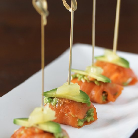 Salmon Avocado Bites