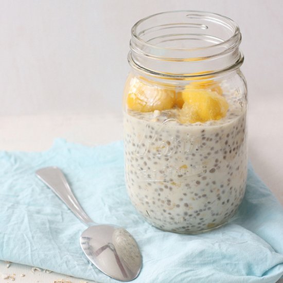 Chia Seed Oatmeal with Mango