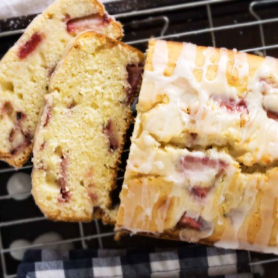 Strawberry Buttermilk Cake