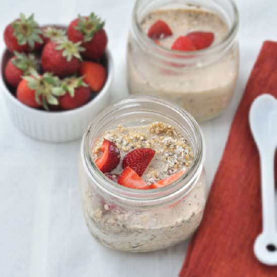 Coconut Strawberry Overnight Oats