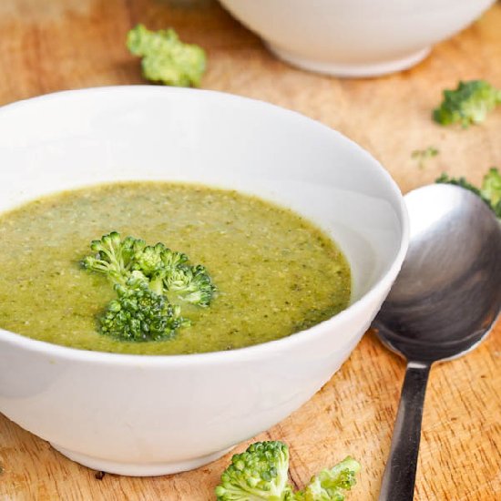 Vegan Creamy Broccoli Soup