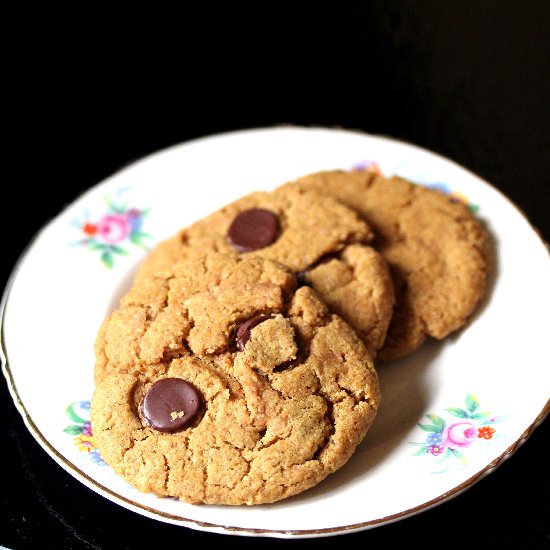 Peanut Butter Chocolate Chip Cookie