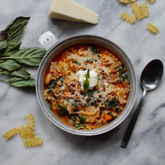 30 Minute Lasagna Soup