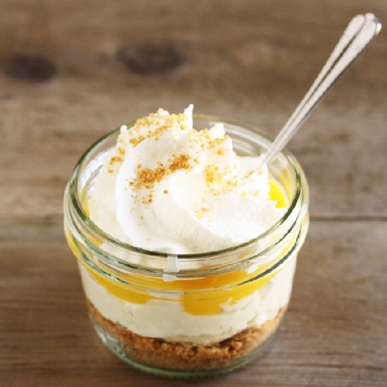 No-Bake Lemon Cheesecakes