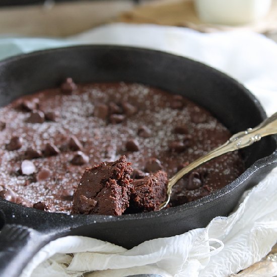 Fudgy Paleo Skillet Brownie