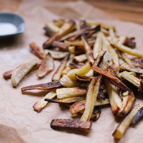 Easy Baked Parsnip Fries