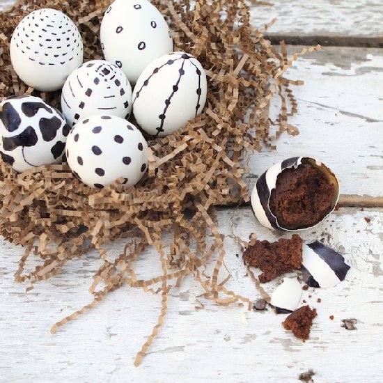 Cake Eggs for Easter