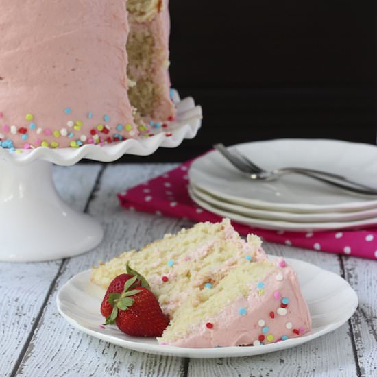 Vanilla Bean Cake with Strawberry