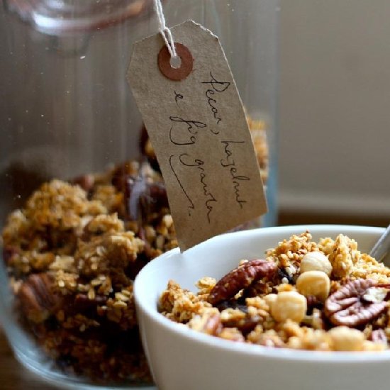 Easy Pecan & Hazelnut Granola