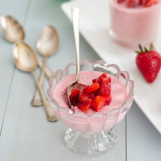 Fresh Strawberry Mousse