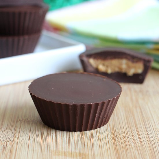 4 Ingredient Peanut Butter Cups