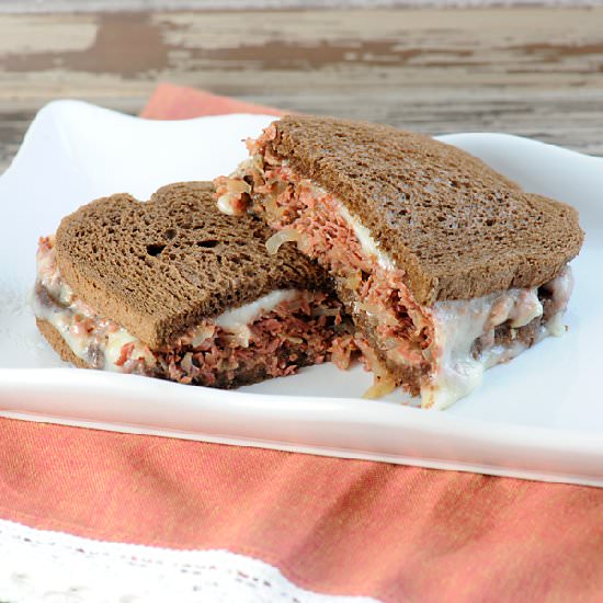 Slow Cooker Reuben Sandwiches