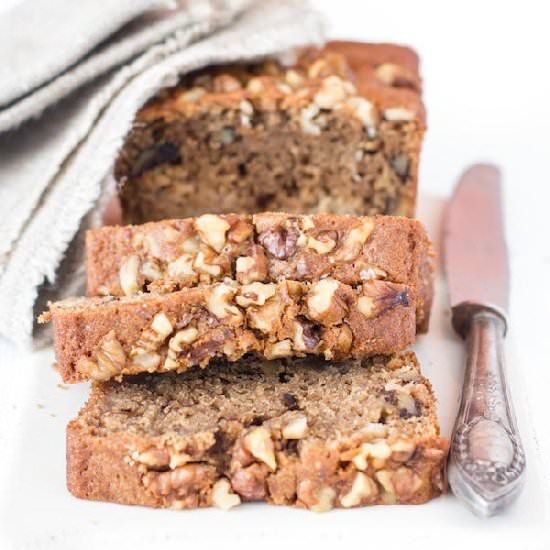 Plumcake pears, walnuts and coffee