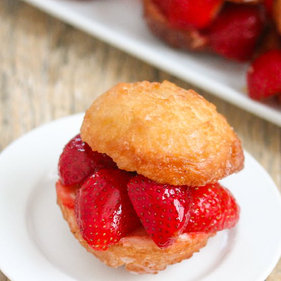 Strawberry Donuts