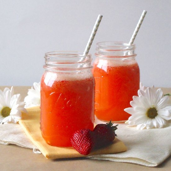 Spiked Strawberry Lemonade