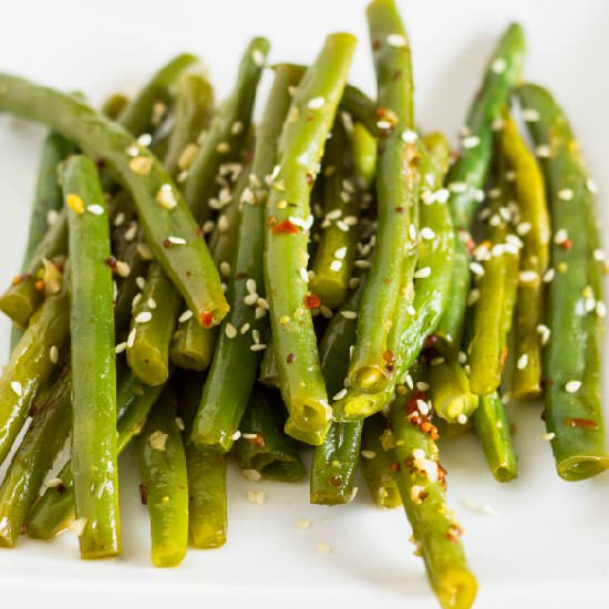 Sweet and Spicy Sesame Green Beans