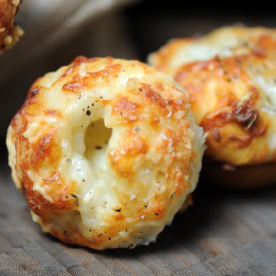 Cheesy Garlic Bites