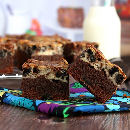 Cookies n Cream Cheesecake Brownies