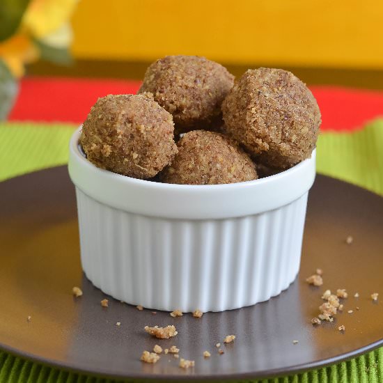 Flaxseed Ladoo/Alsi ke Pinni