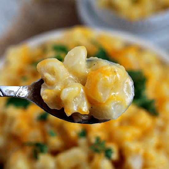 Crock Pot Cheesy Potatoes