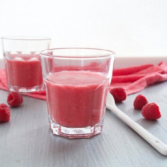 Grapefruit and Raspberry Smoothie