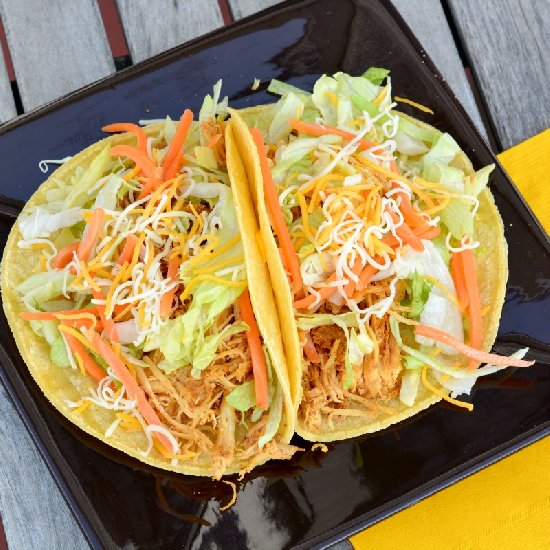 Slow Cooker Chicken Tacos