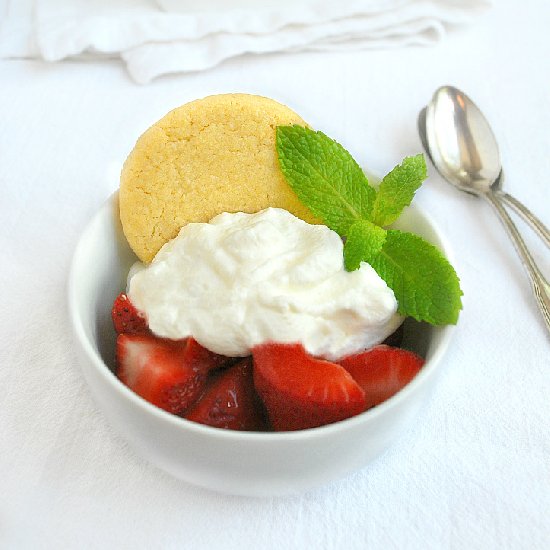 Simple Strawberry Shortcake