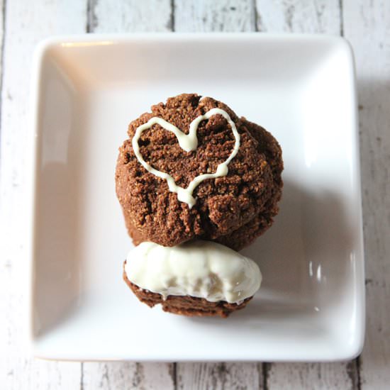 Almond Molasses Crackle Cookies