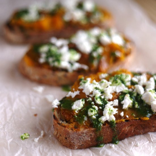 Pumpkin Crostini with Feta