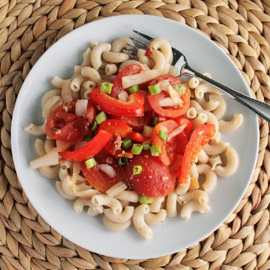 Tomato Pepper Pasta Toss