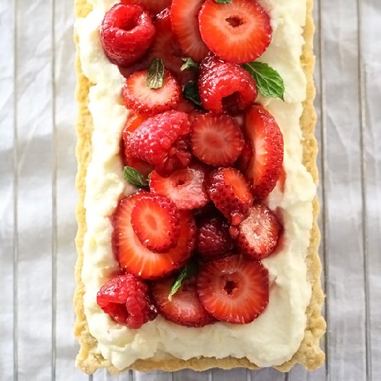 Berry Tart with Mascarpone