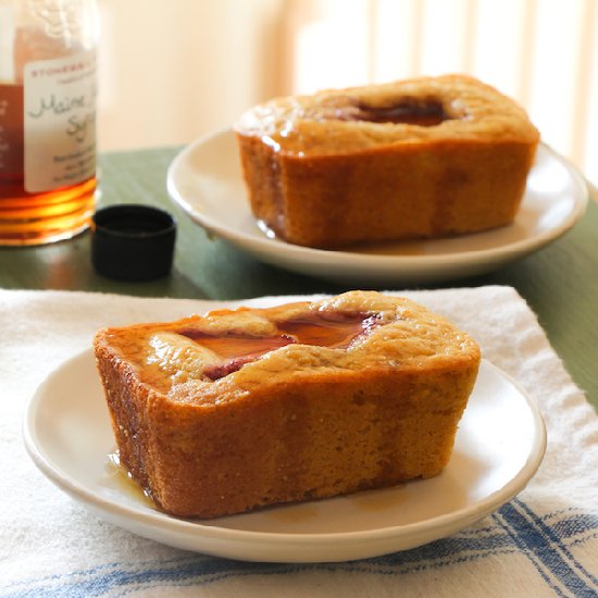 Maple-Strawberry Cornbread Mini’s