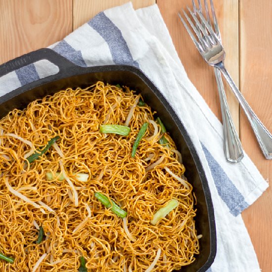 Pan-fried Noodles with Soy Sauce