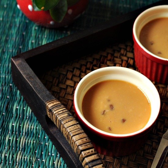 Baked yogurt with date palm jaggery